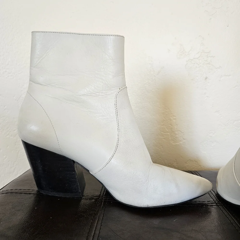 AllSaints Ivory White Western Leather Ankle‎ Boot Block Heel Sz EU 38 US 7.5